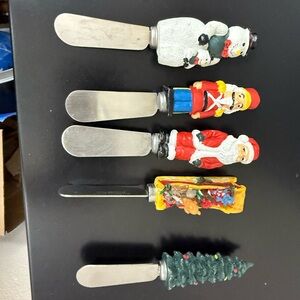 Vintage Set of 5 Festive Holiday Spreader stainless steel